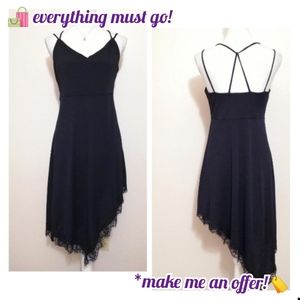 ♥️Pretty Lace Trim Asymmetrical Slip Dress